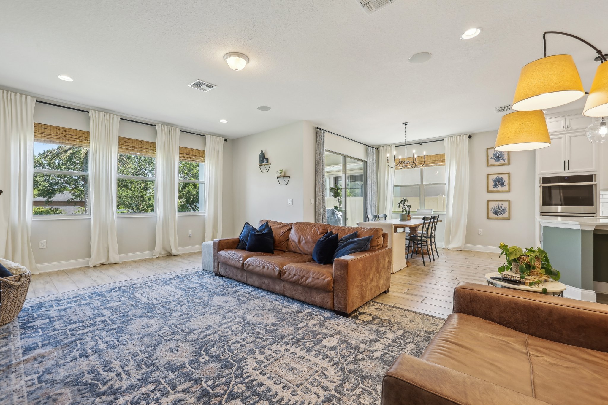 Hickory Wind Dr-0105-010.jpg