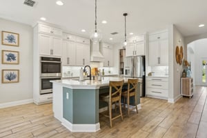 Hickory Wind Dr-0105-021.jpg