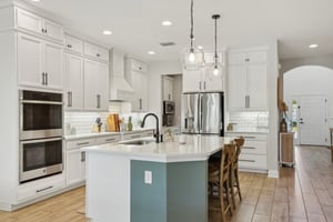 Hickory Wind Dr-0105-023.jpg