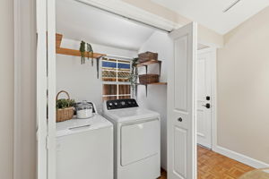 029_F8_1723 Lenolt St