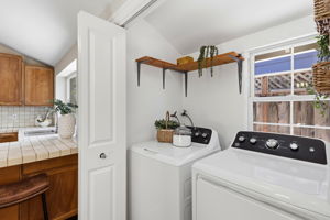 030_F8_1723 Lenolt St