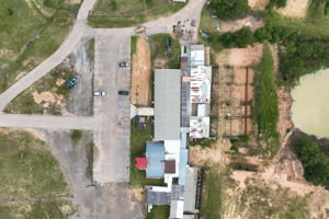  Photo 48