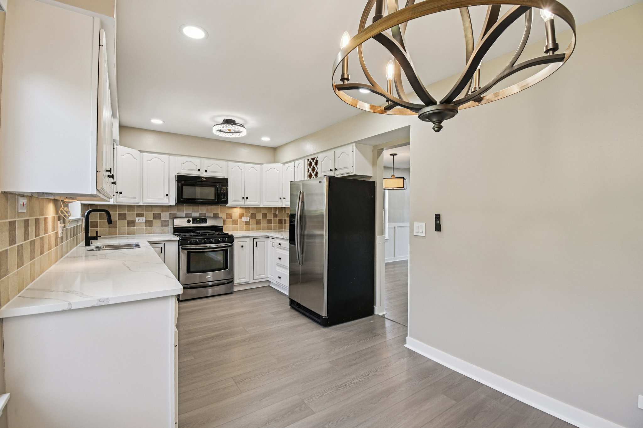 1724 Becker Ct-S2110-013.jpg