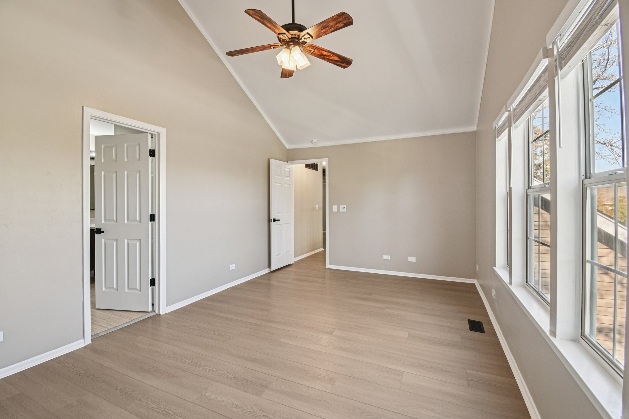 1724 Becker Ct-S2110-047.jpg
