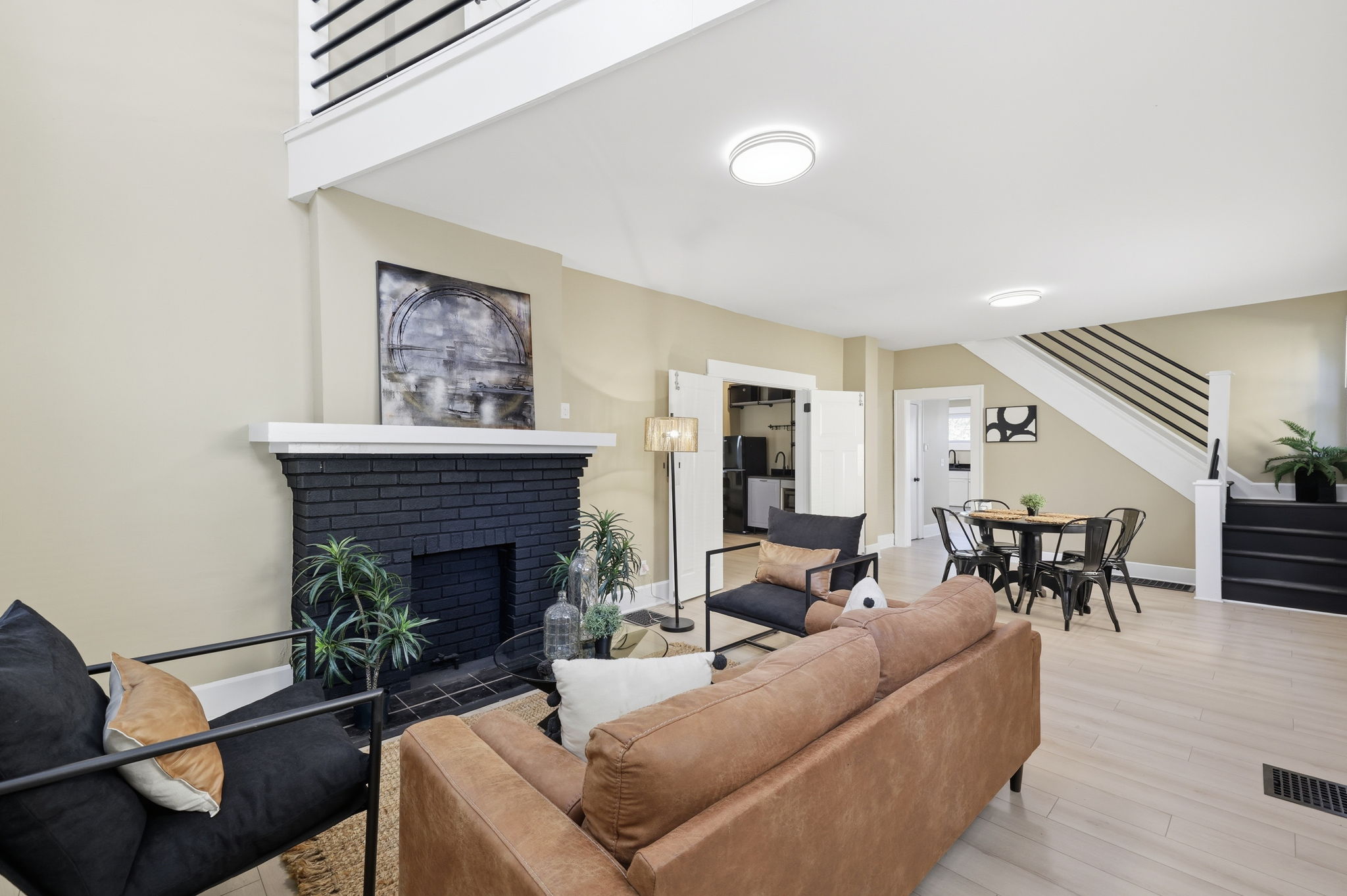 1724 Central Ave_006