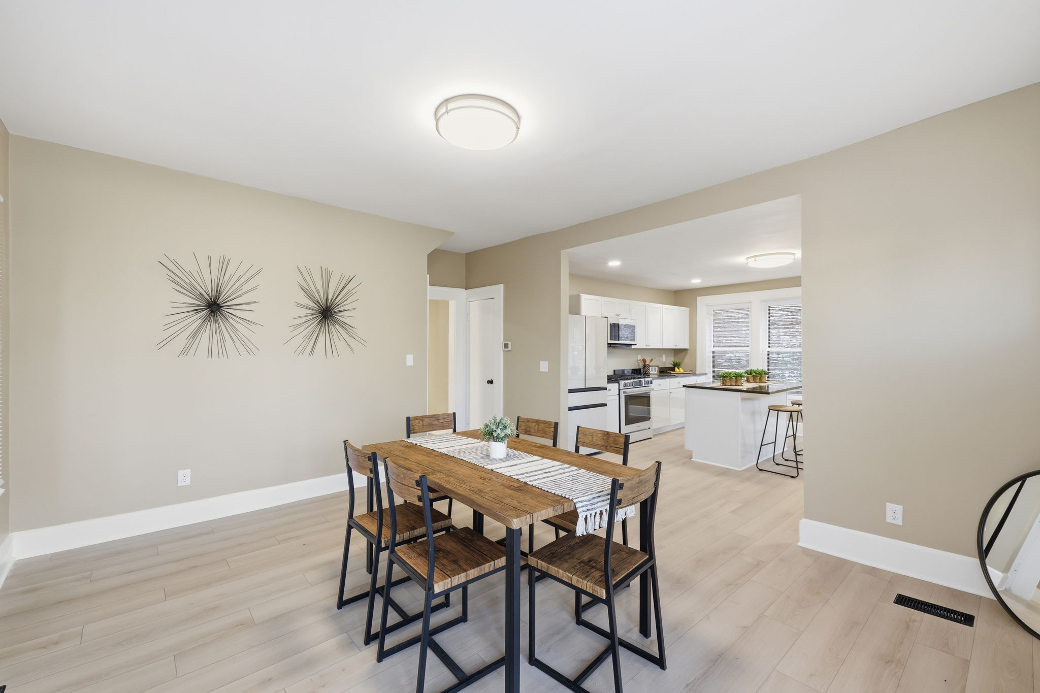 1724 Central Ave_010