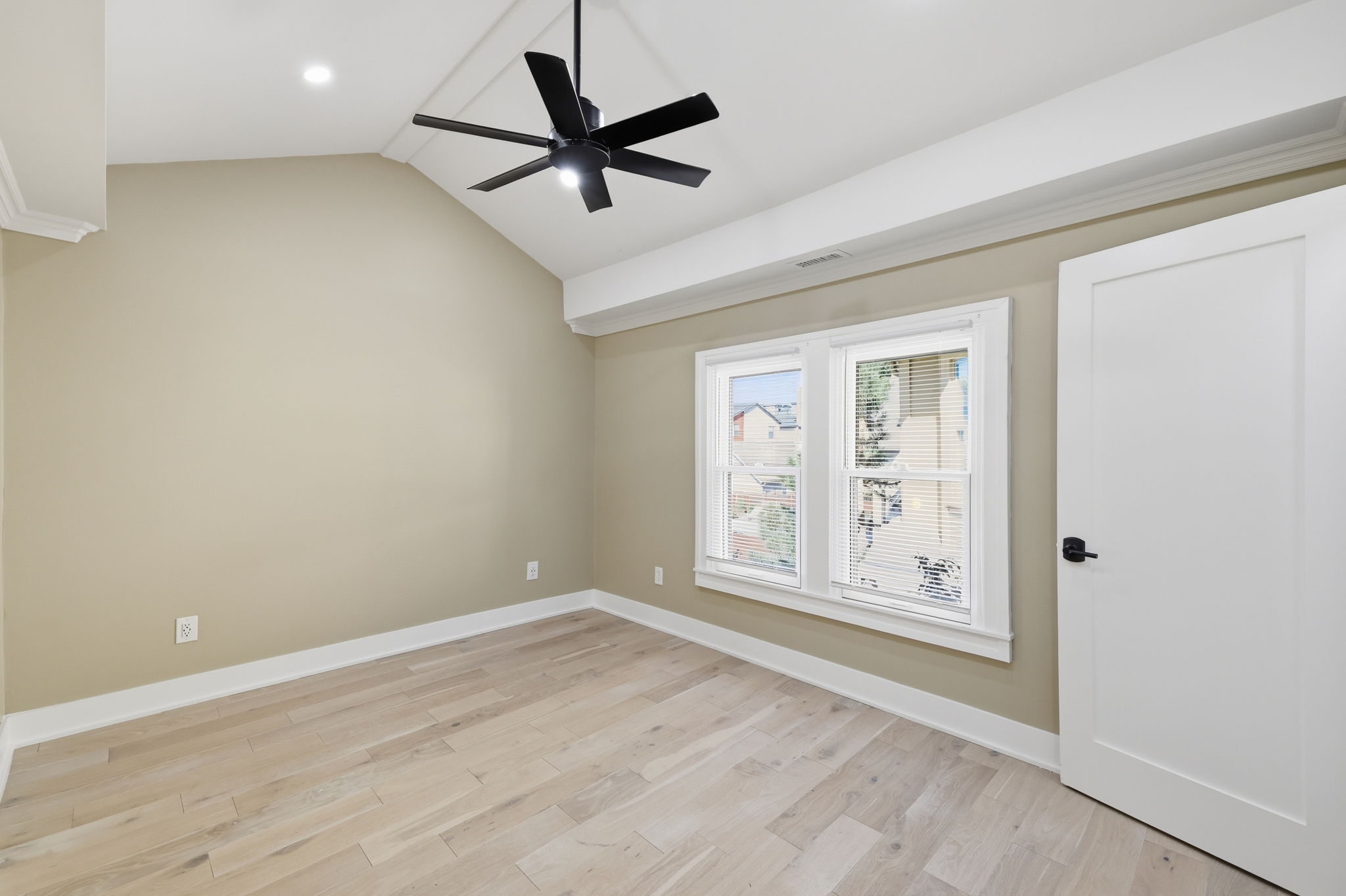 1724 Central Ave_033