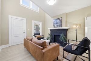 1724 Central Ave_005
