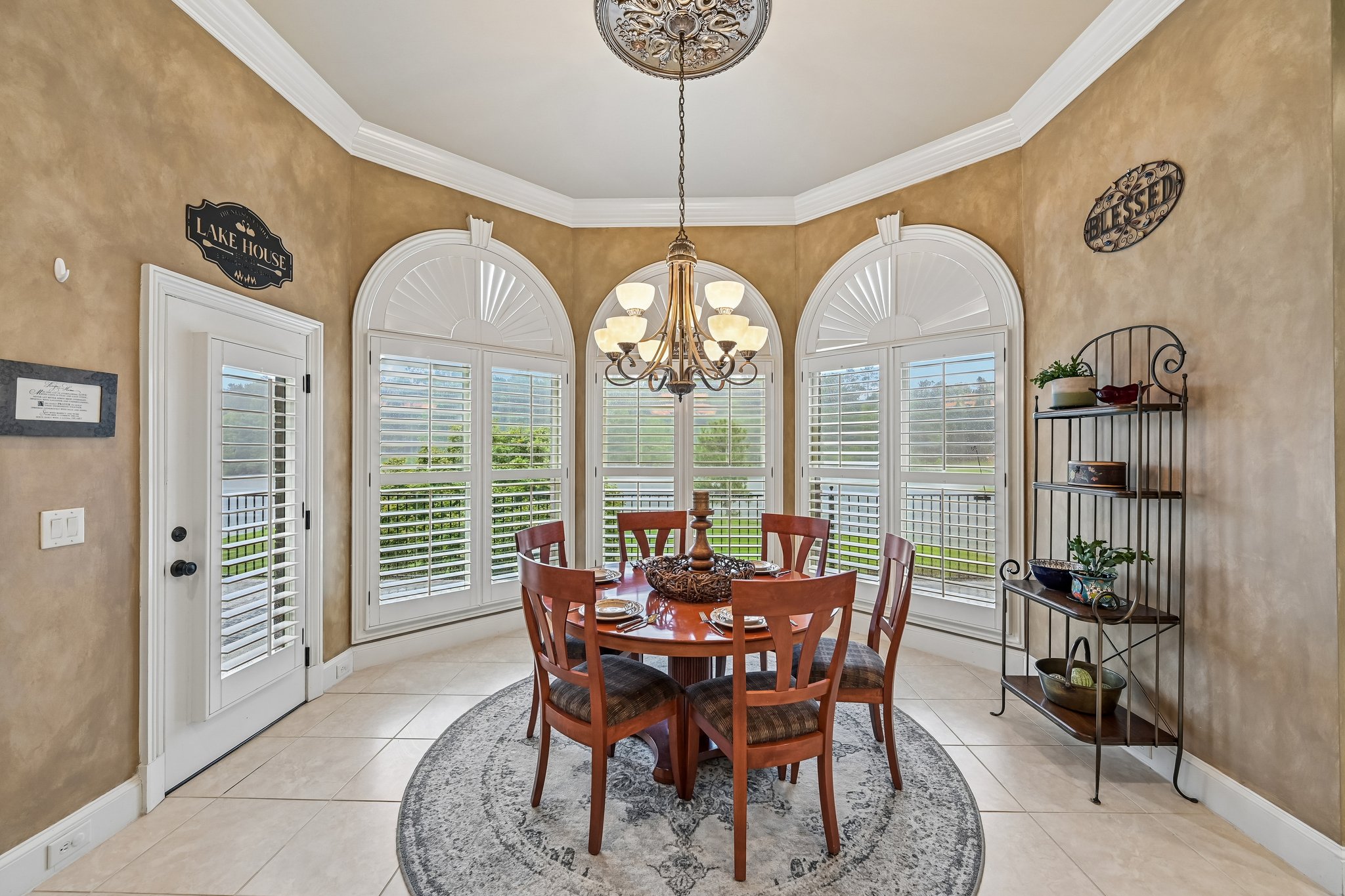 Lake Hardwood Dr-S2507-019.jpg