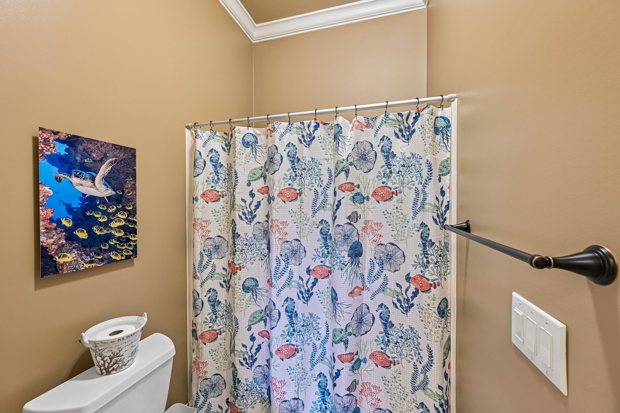 Lake Hardwood Dr-S2507-043.jpg