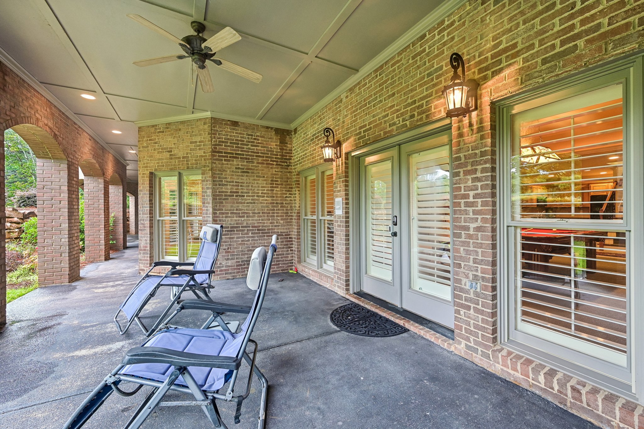 Lake Hardwood Dr-S2507-088.jpg