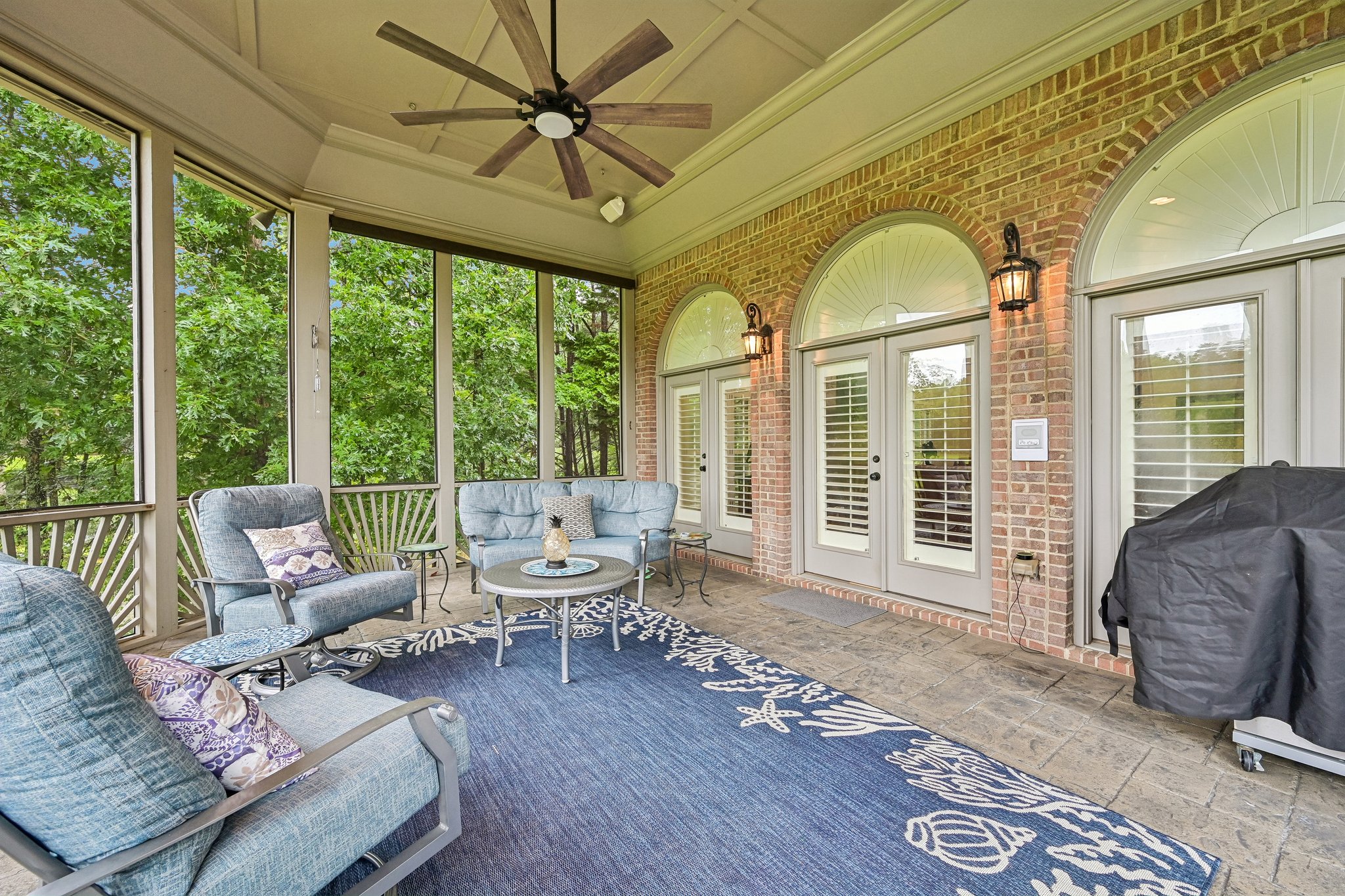 Lake Hardwood Dr-S2507-094.jpg