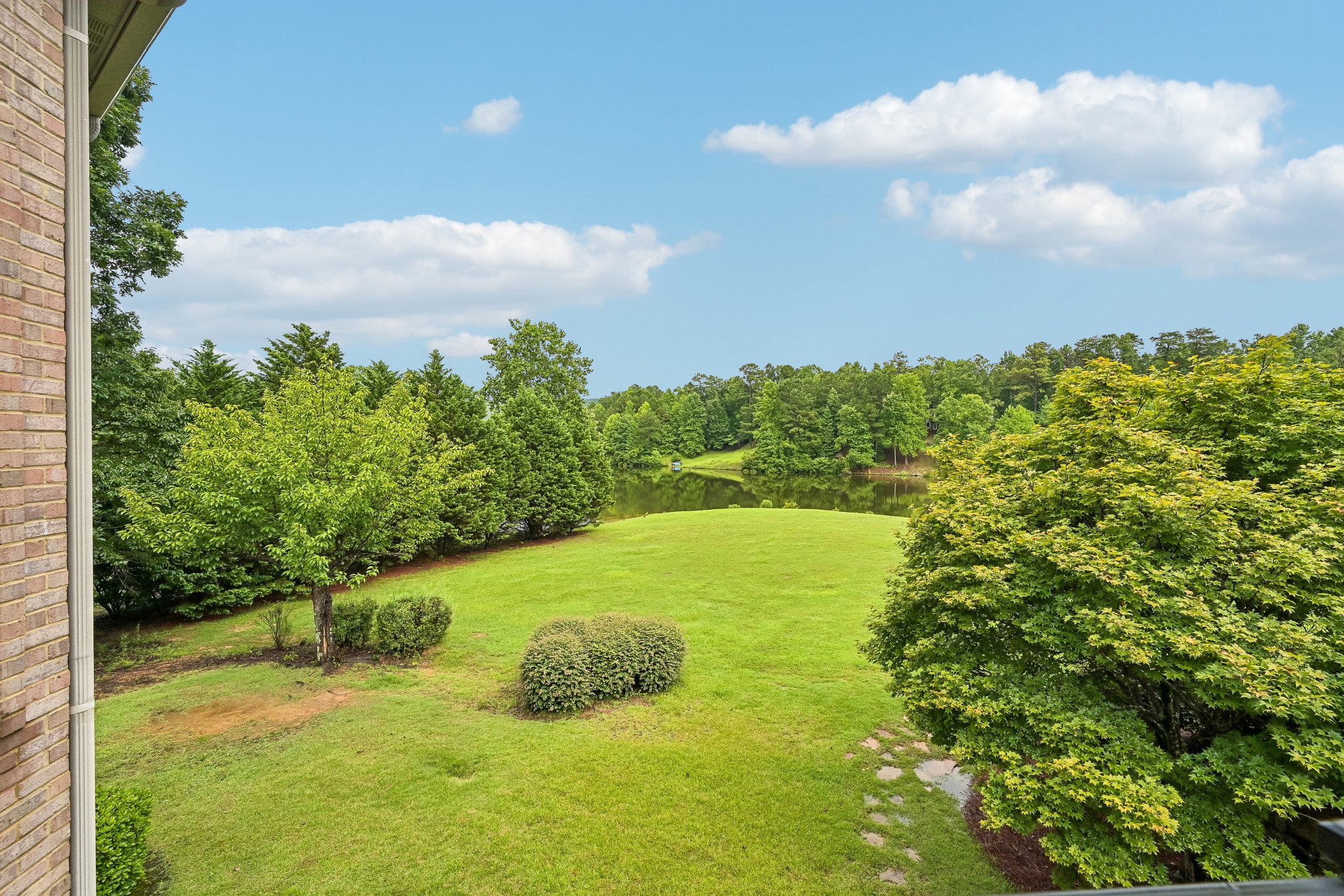 Lake Hardwood Dr-S2507-100.jpg
