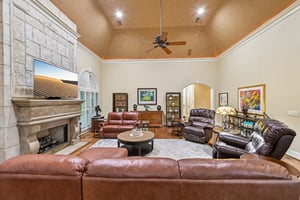 Lake Hardwood Dr-S2507-014.jpg