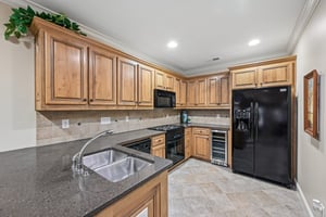 Lake Hardwood Dr-S2507-057.jpg