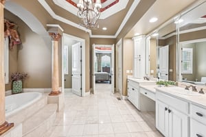 Lake Hardwood Dr-S2807-017.jpg