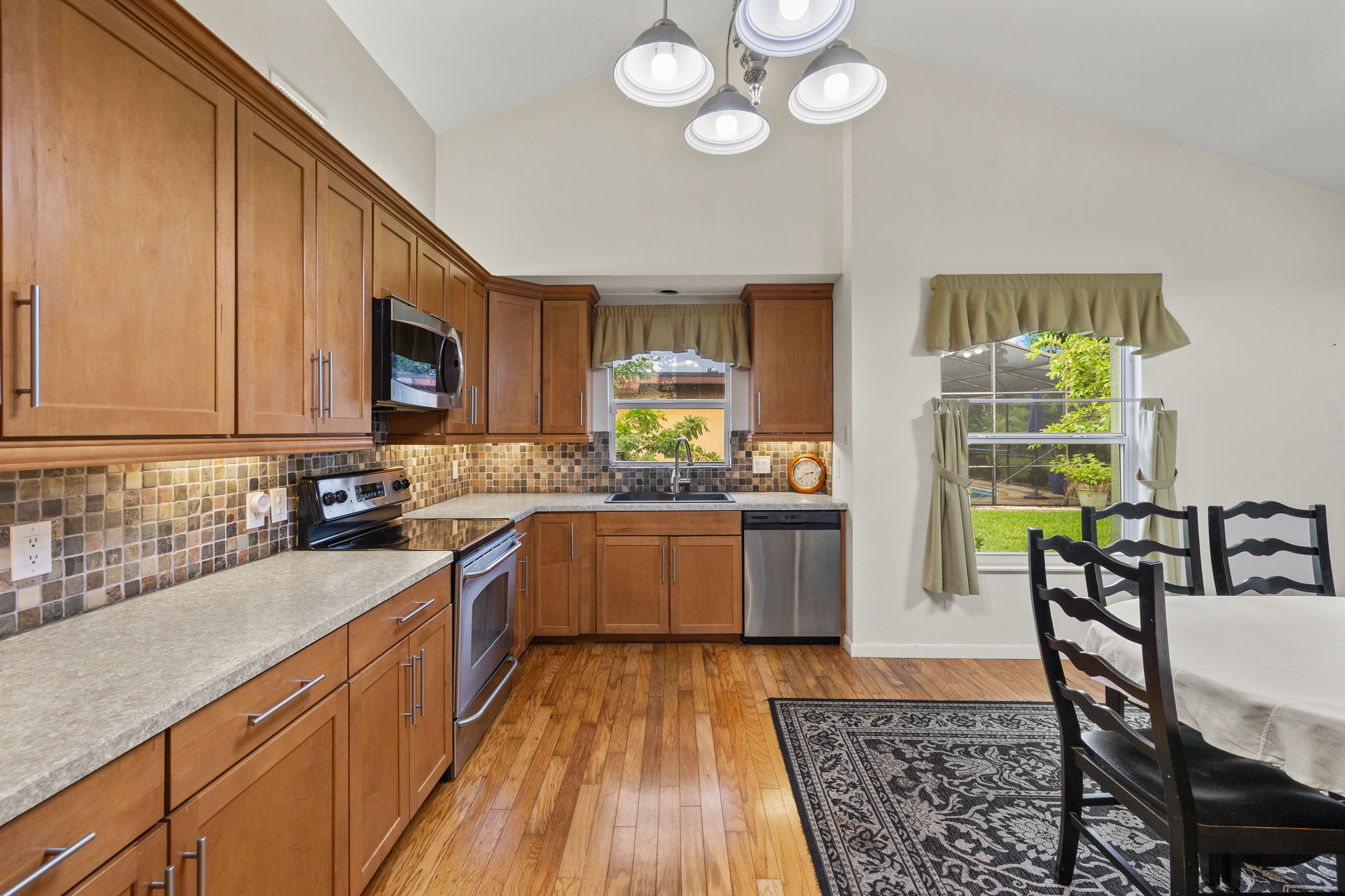 Kitchen 2 of 2