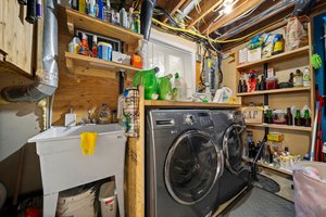  Photo 36