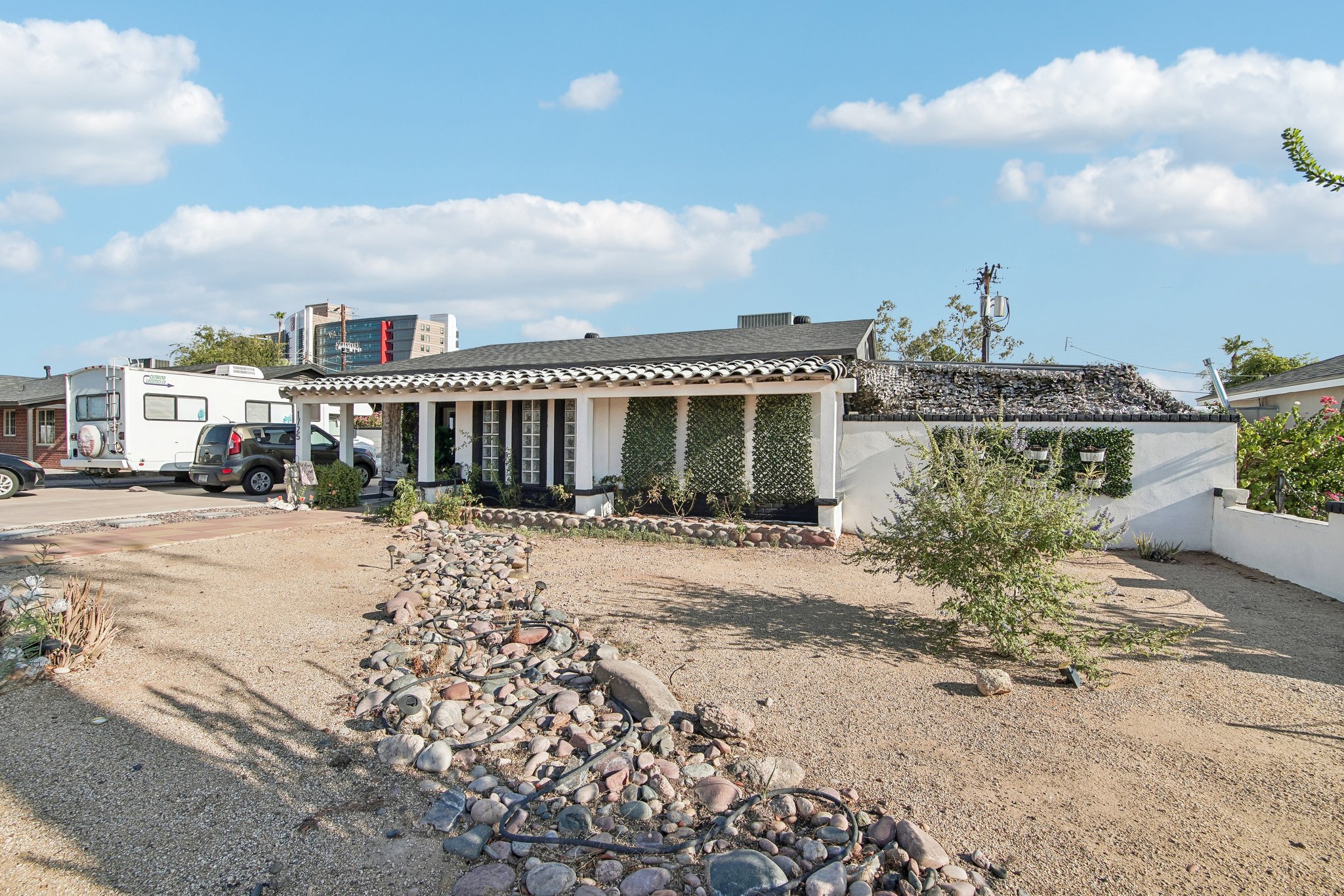 E Verde Ln-S0408-002.jpg