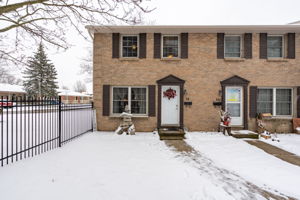 1725 Ernest Ave unit 14, London, ON N6E 2W3, Canada Photo 1