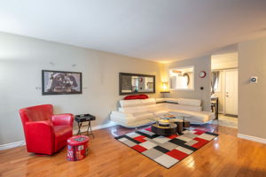 1725 Ernest Ave unit 14, London, ON N6E 2W3, Canada Photo 3