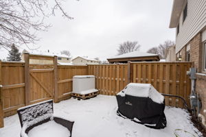 1725 Ernest Ave unit 14, London, ON N6E 2W3, Canada Photo 24