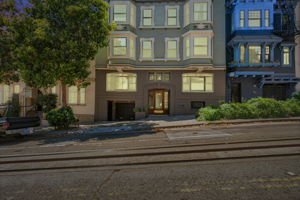  Photo 0