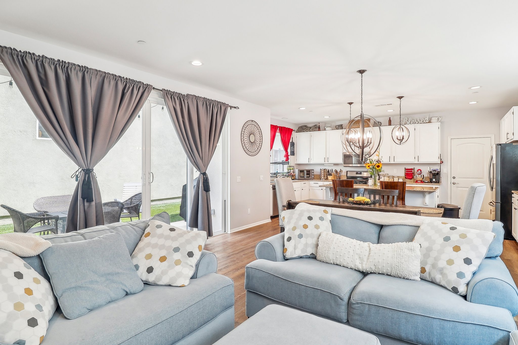 Tuckers Grove Ave-006.jpg