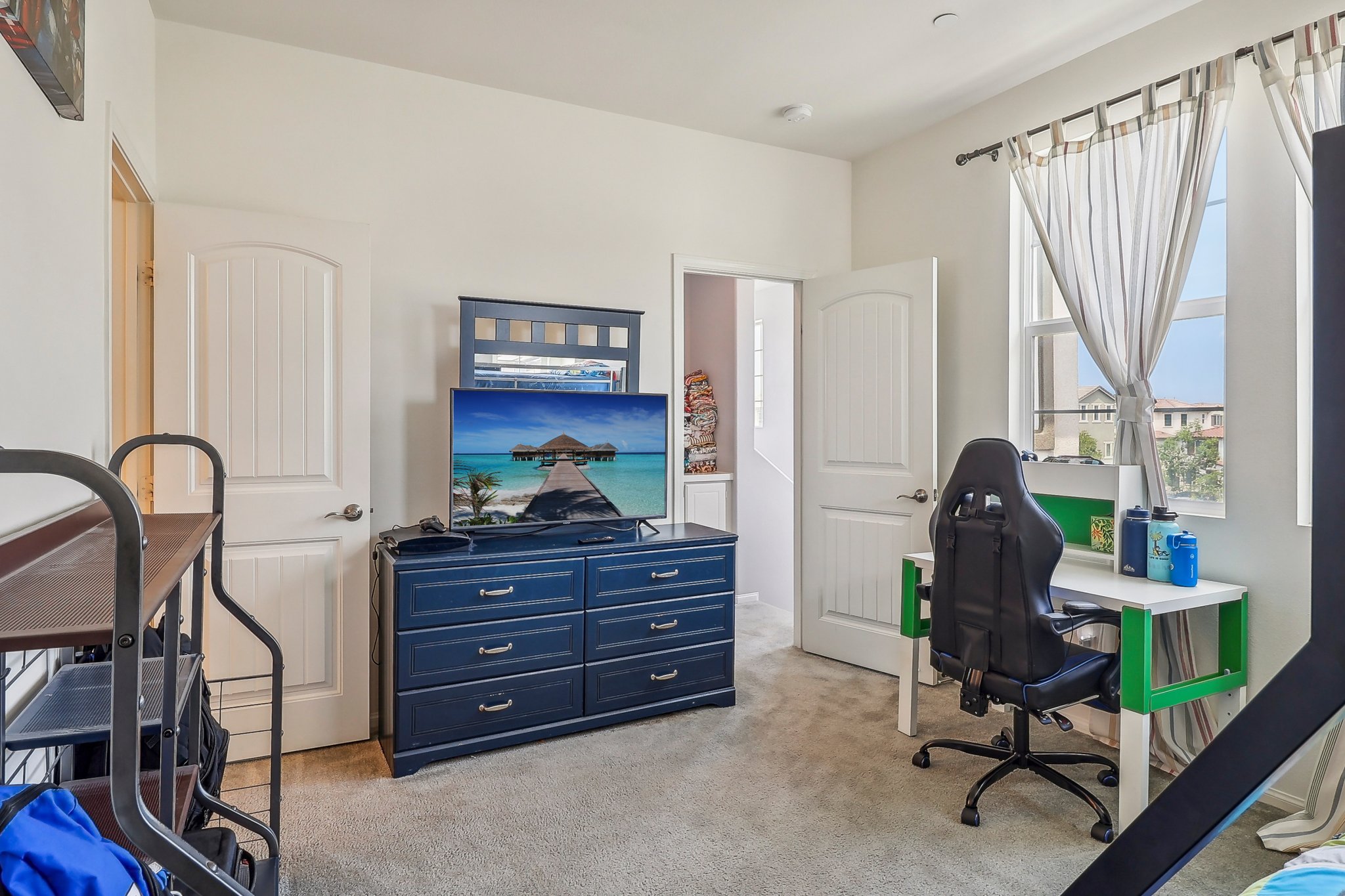 Tuckers Grove Ave-034.jpg