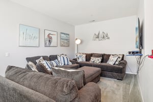 Tuckers Grove Ave-007.jpg