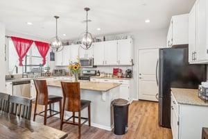 Tuckers Grove Ave-010.jpg