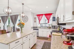 Tuckers Grove Ave-012.jpg