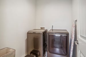 Tuckers Grove Ave-024.jpg