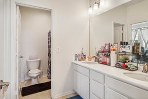 Tuckers Grove Ave-037.jpg