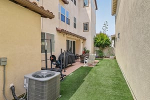 Tuckers Grove Ave-039.jpg