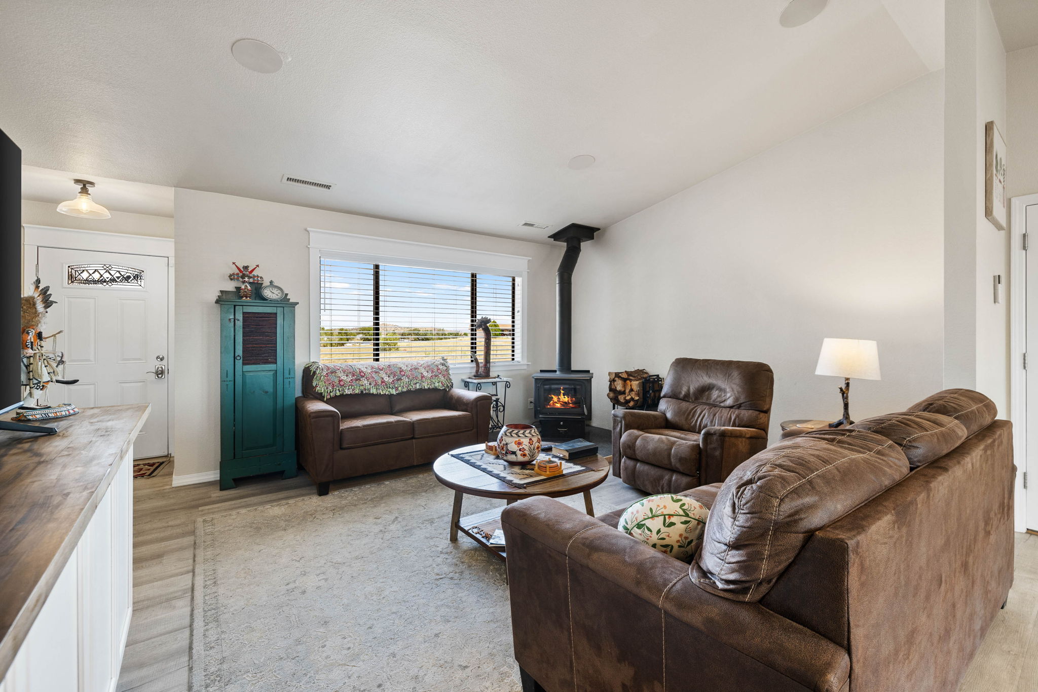 Living Room (3)