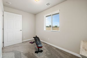 Bedroom 2 (2)