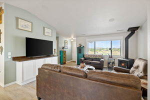 Living Room (4)