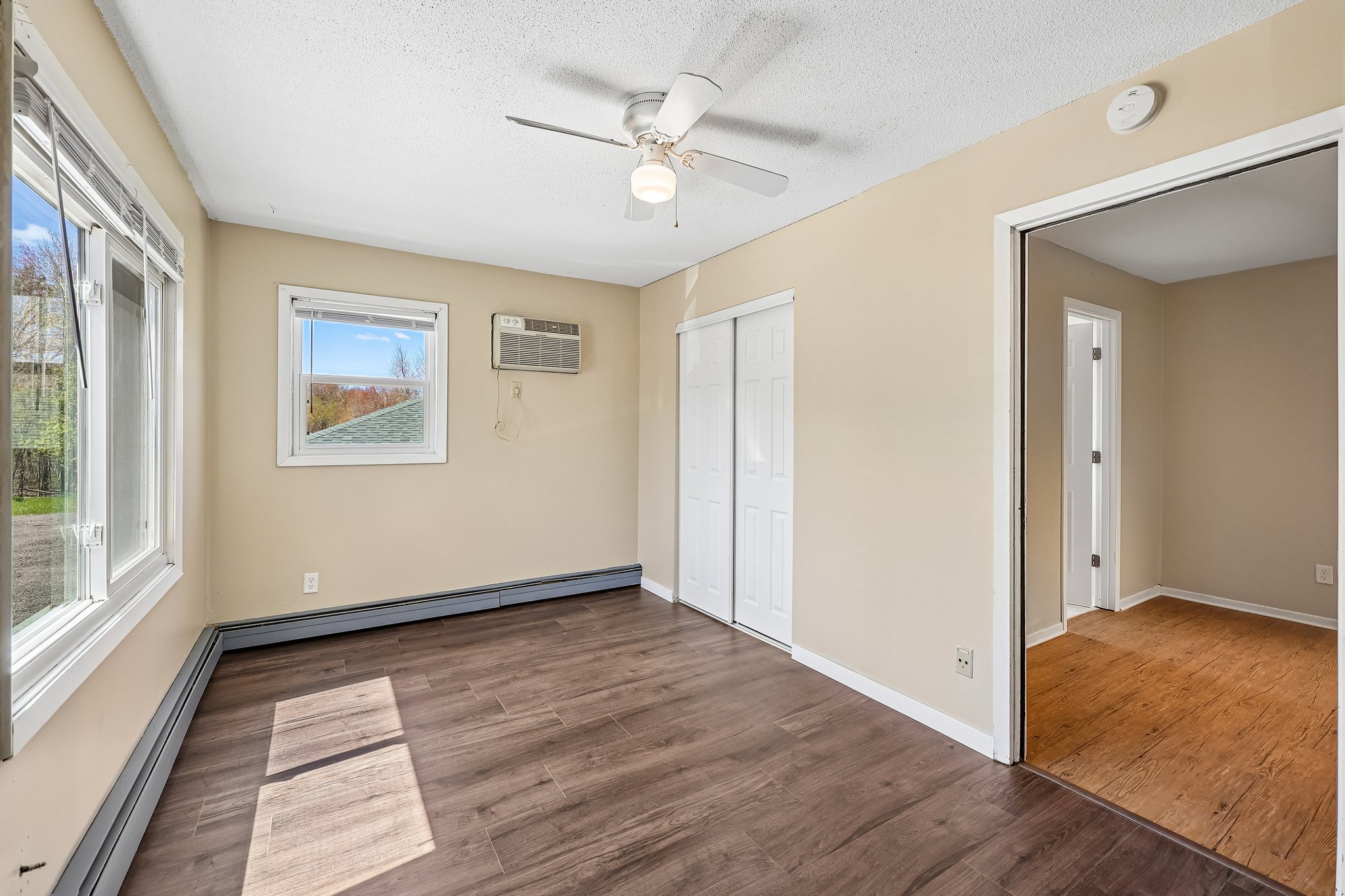 Kenyon St 2-S1005-007.jpg