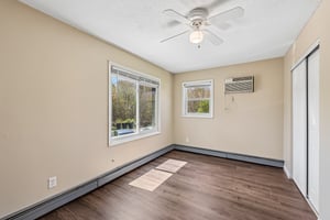 Kenyon St 2-S1005-006.jpg