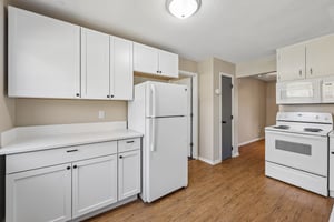 Kenyon St 2-S1005-012.jpg