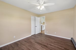 Kenyon St 2-S1005-018.jpg