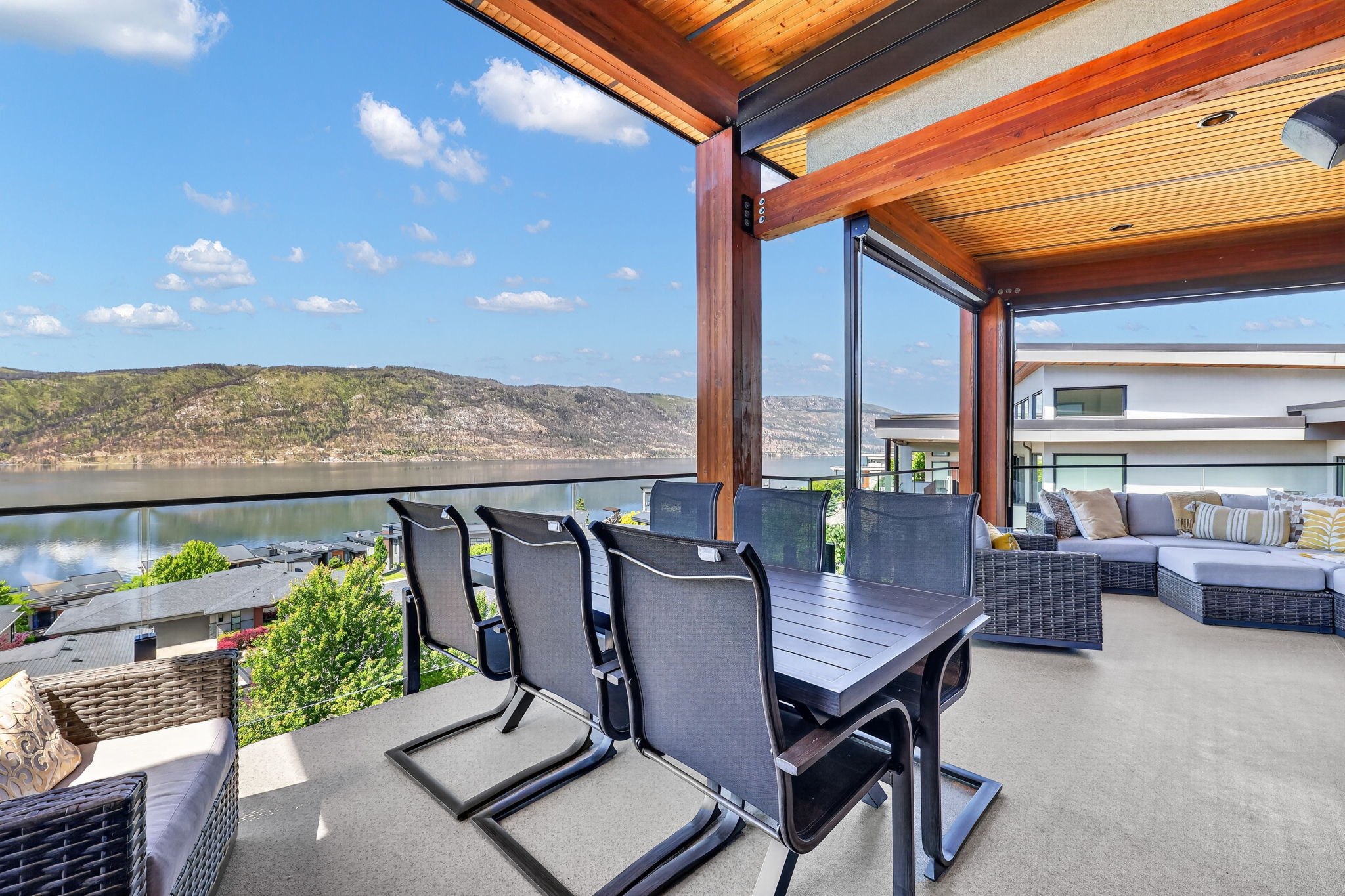  Photo 37