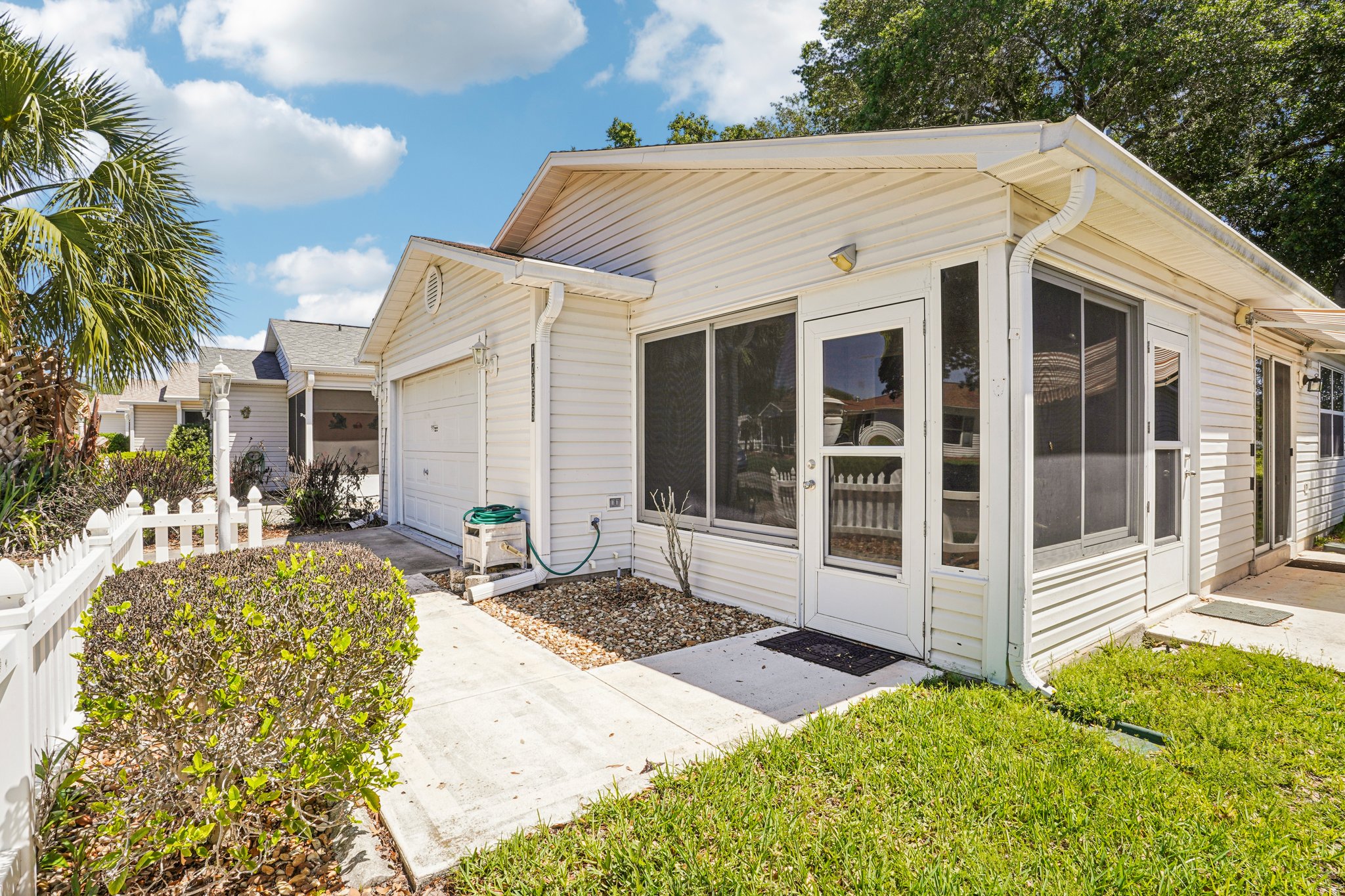 SE 93rd Demoss Ct-S1604-005.jpg