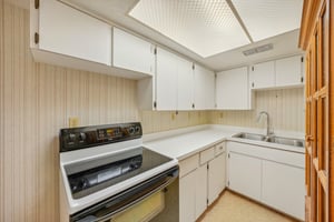 In-Law Suite Kitchen - Ashton Abbey Rd-012.jpg