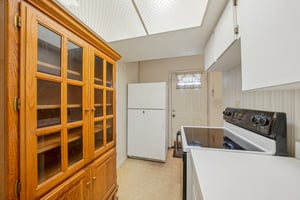 In-Law Suite Kitchen - Ashton Abbey Rd-013.jpg