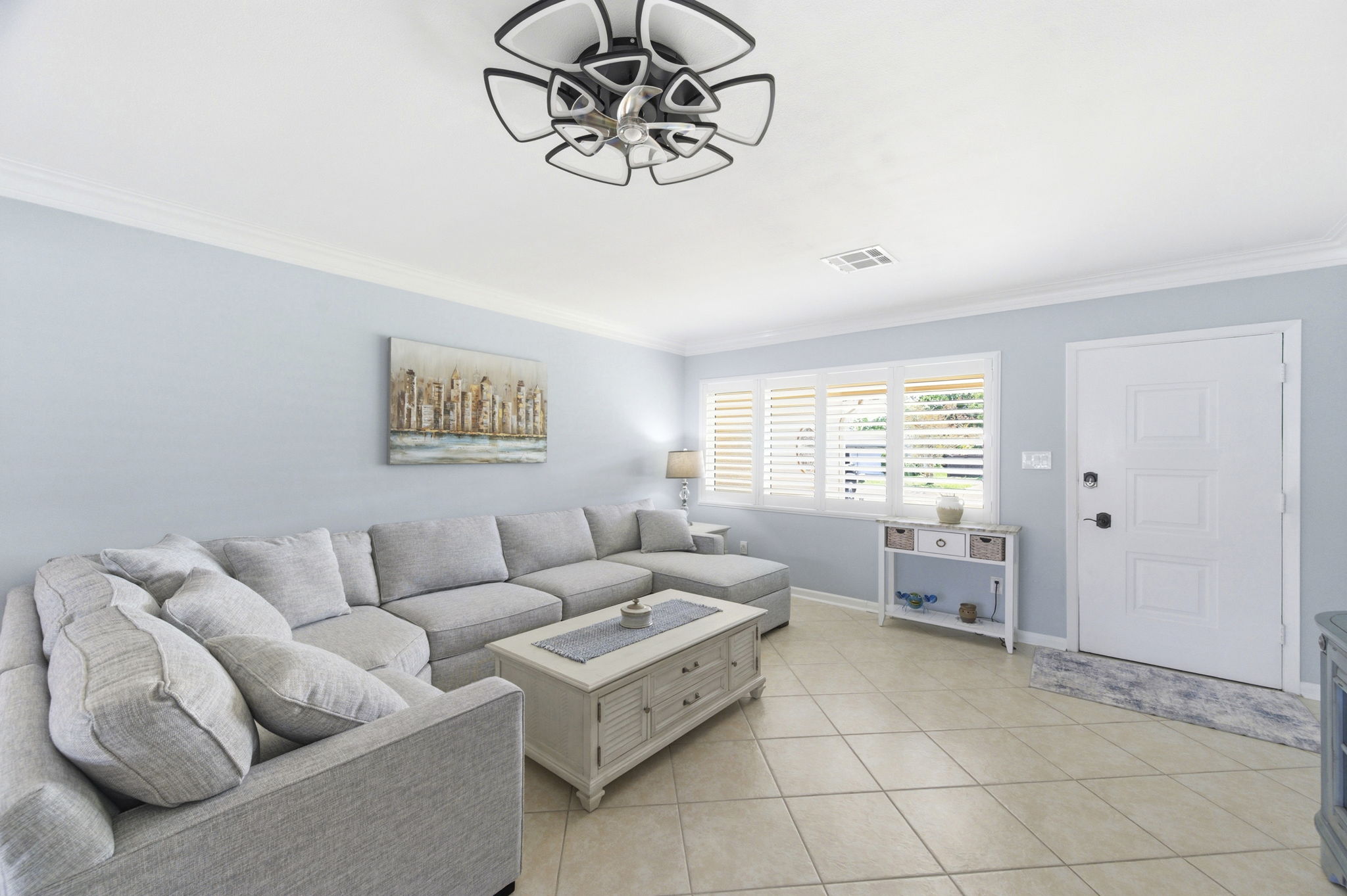 Interiors (12)