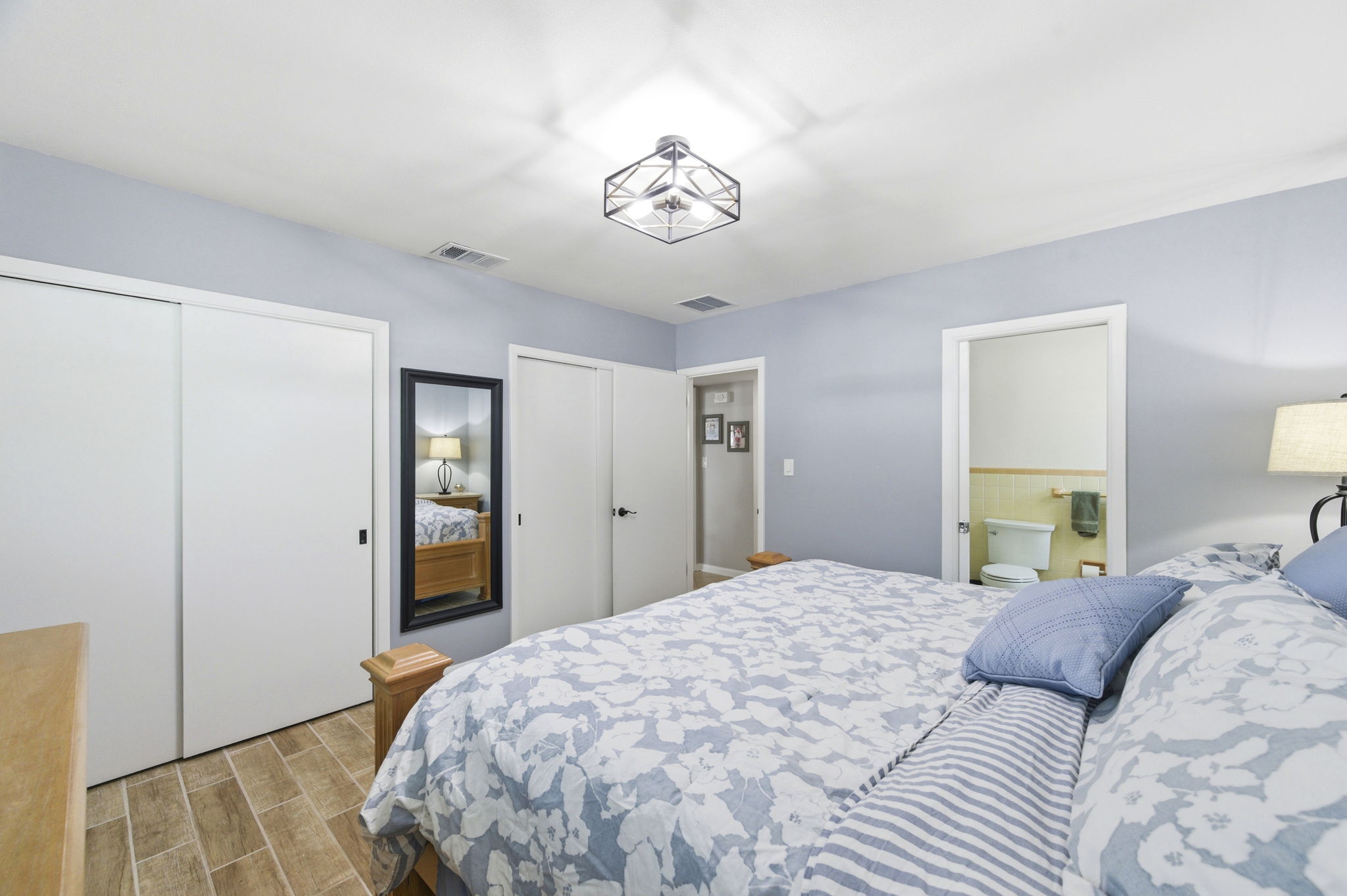 Interiors (23)