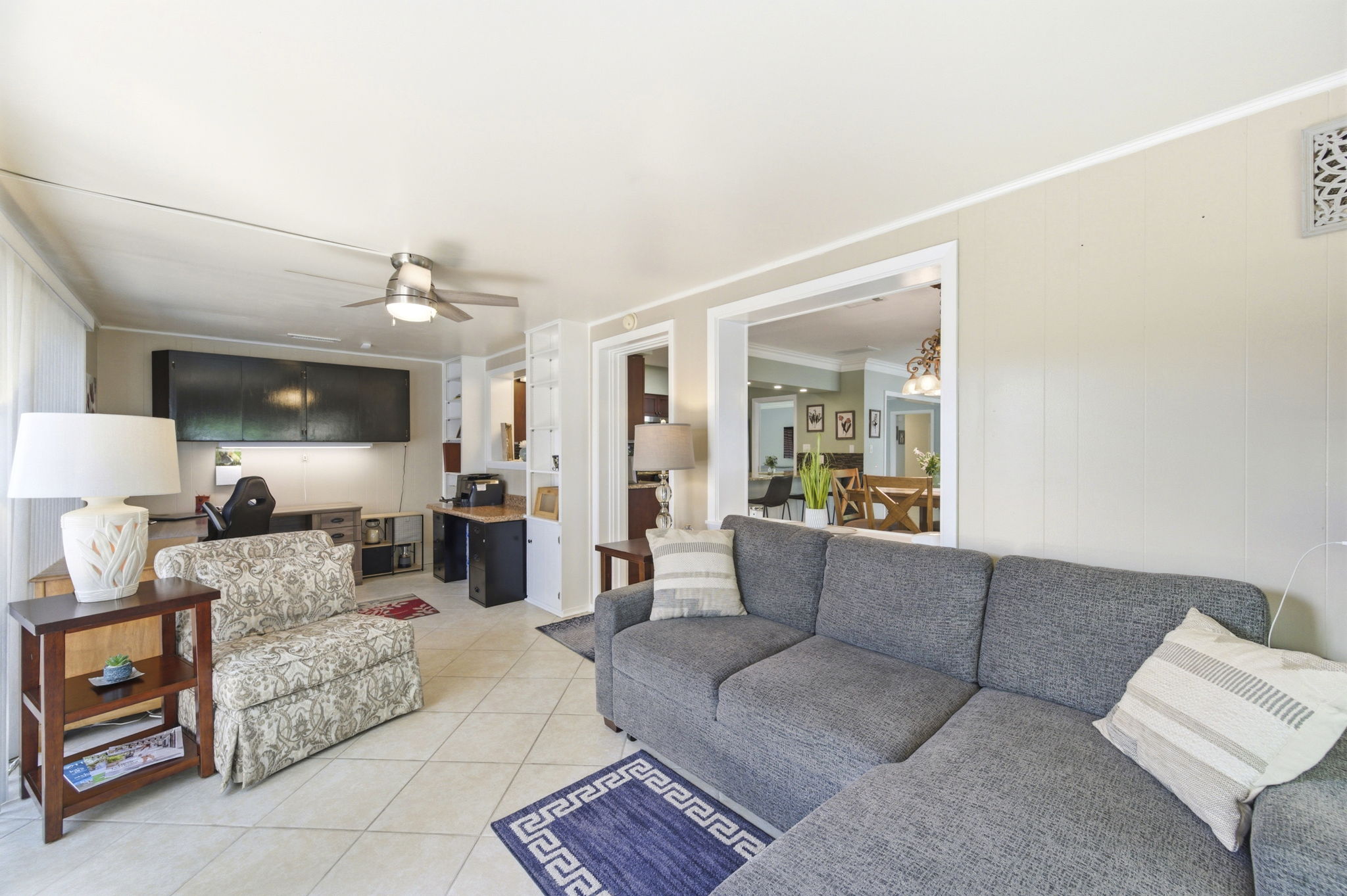Interiors (31)