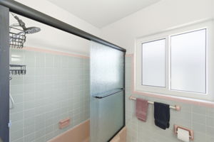 Interiors (18)